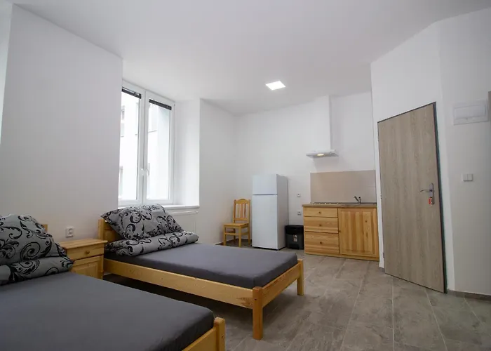 Amz Hostal Brandýs nad Labem-Stará Boleslav